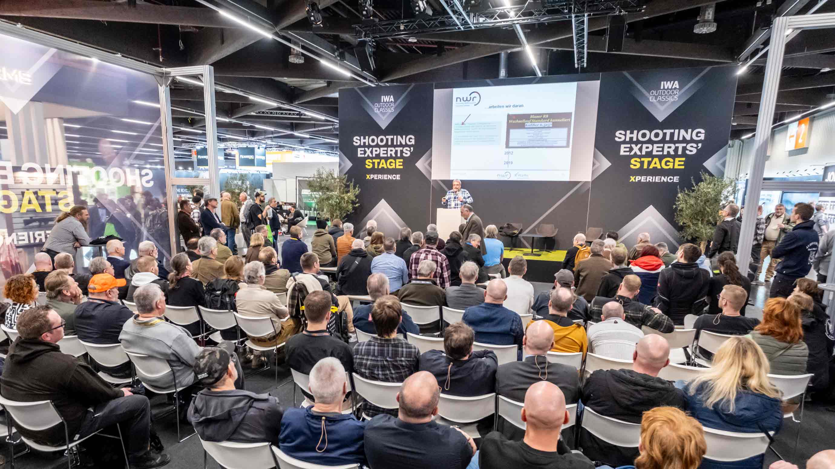 Presentation at the SHOOTING EXPERTS' STAGE